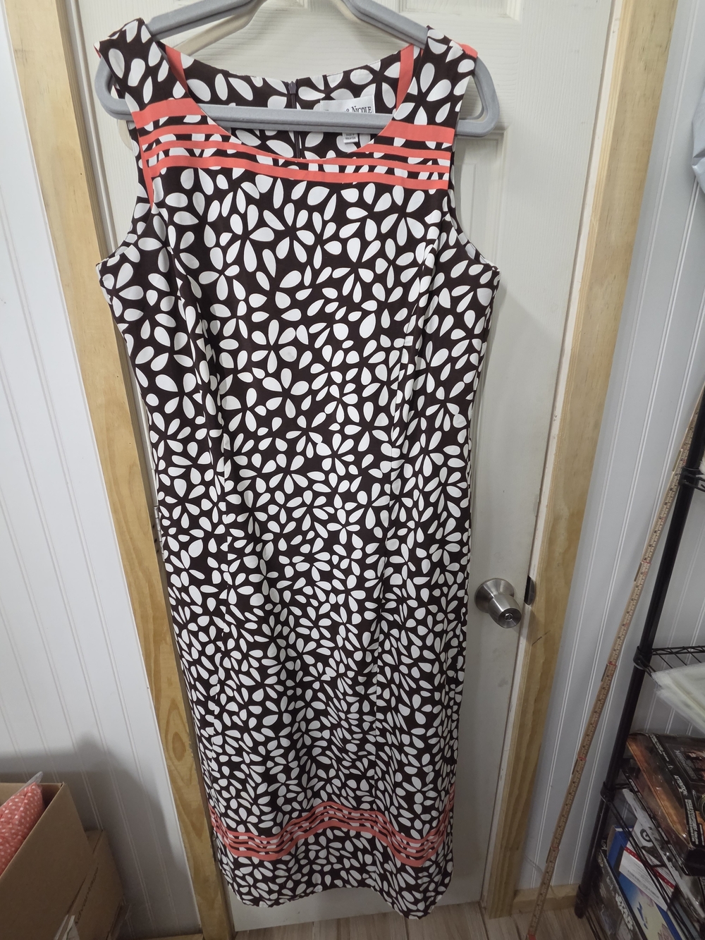 Vintage Danny & Nicole sleeveless Maxi Sheath Dress with Coral Trim #0296